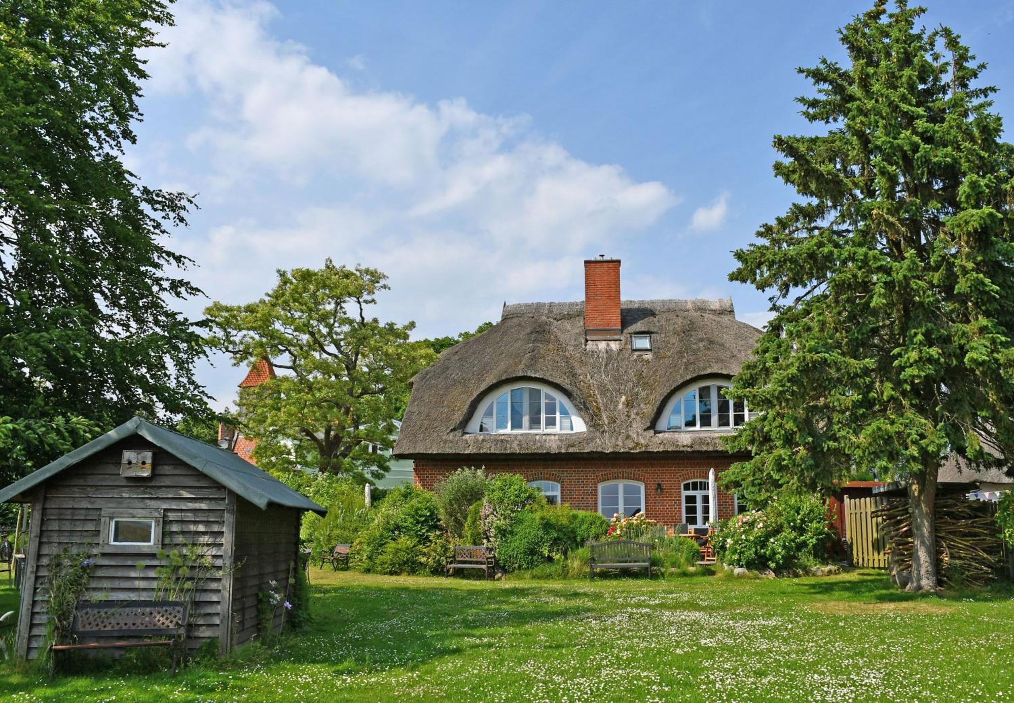 Landhaus Am Deich Миделхаген Екстериор снимка